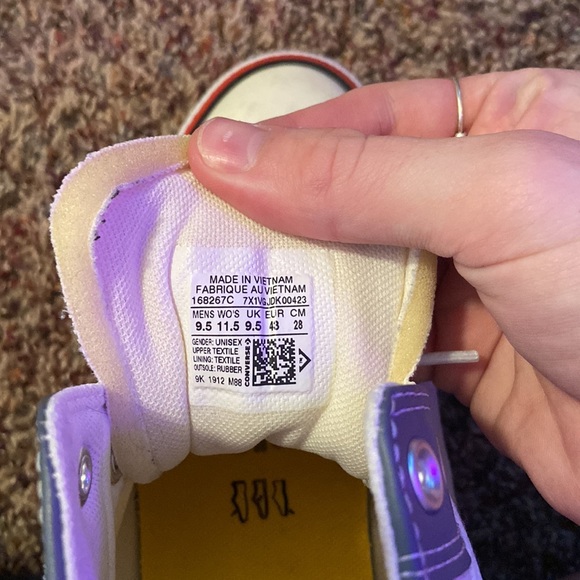 Mens converse - Picture 3 of 3